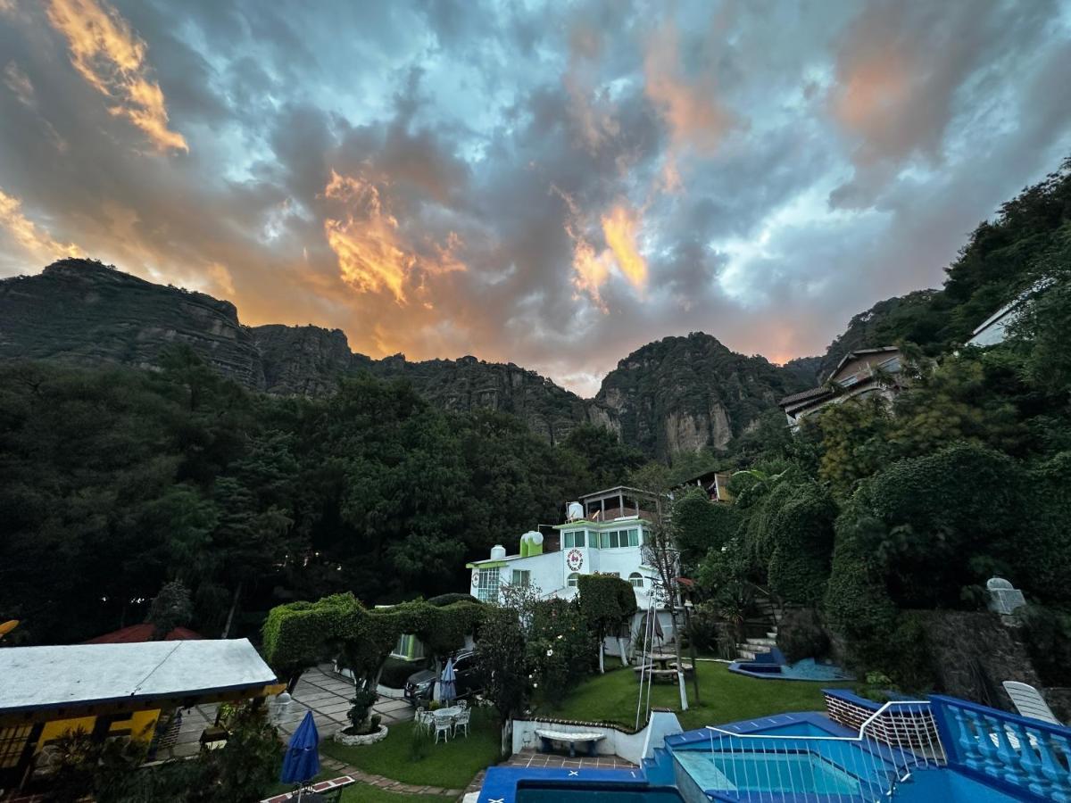 Bungalows Andrea Tepoztlán Kültér fotó